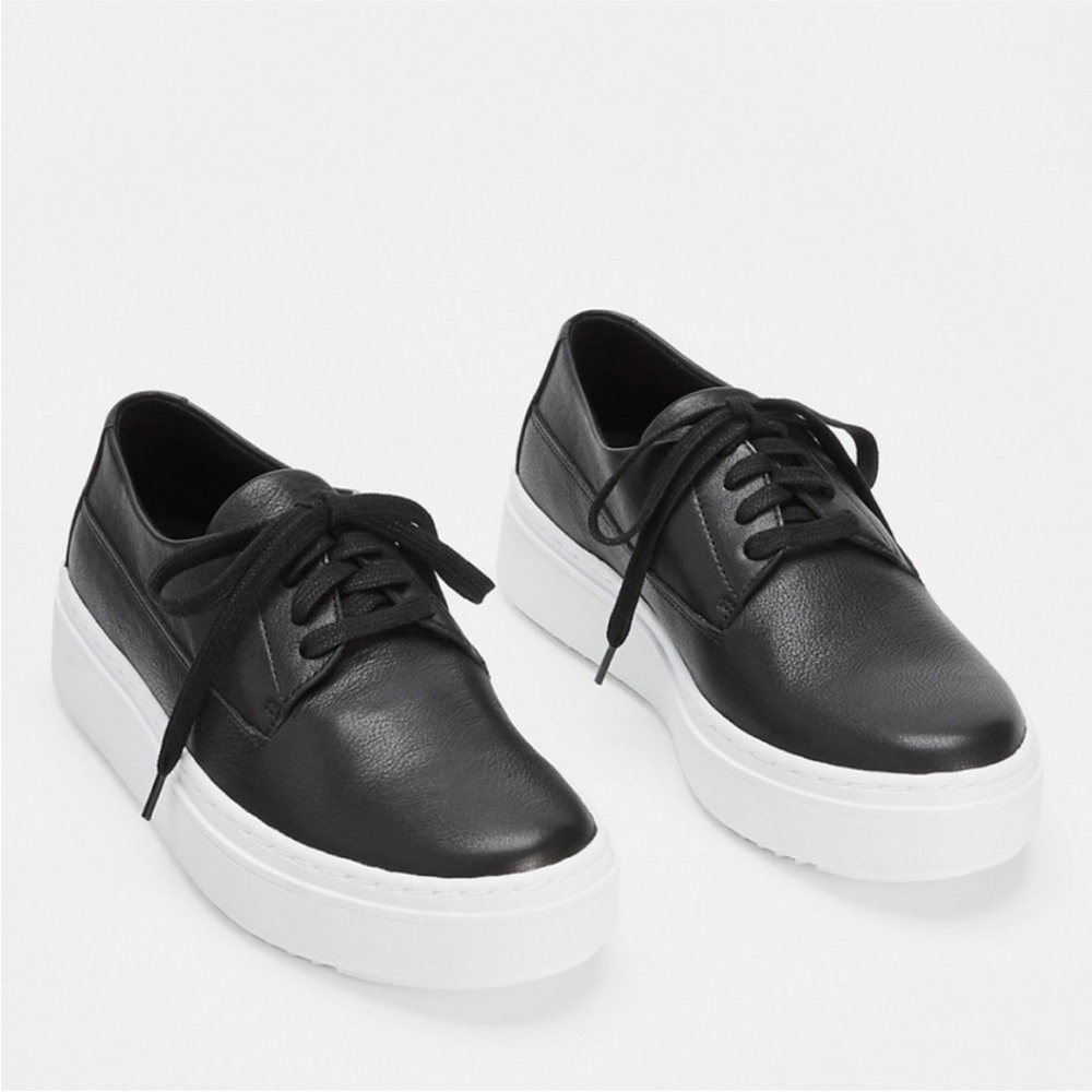 Eileen Fisher Prop Platform Sneaker black leather oxford tie lace up size 8.5